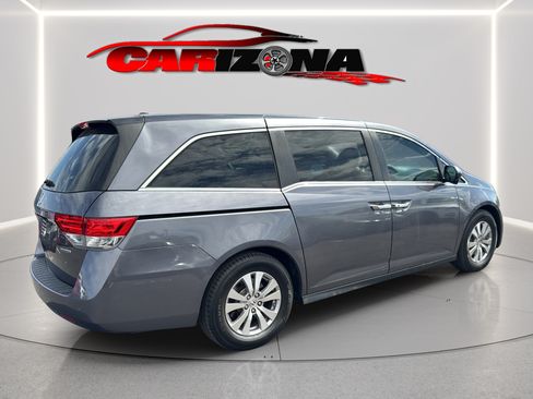 Used 2016 Honda Odyssey SE image 4