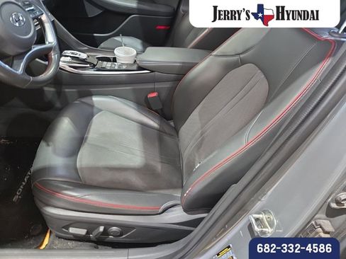 Used 2021 Hyundai Sonata SEL Plus w/ Tech Package FWD image 7