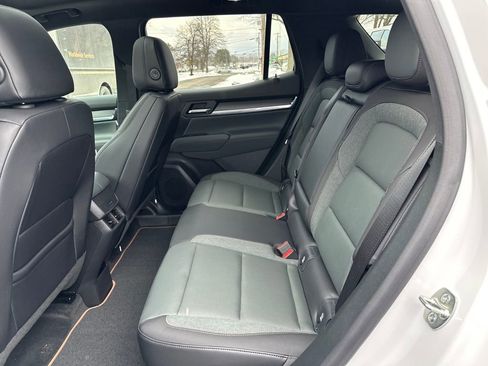 Used 2026 GMC Terrain AT4 w/ Technology Package II image 15