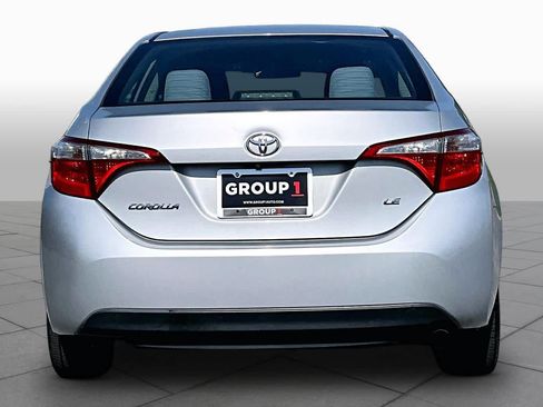 Used 2015 Toyota Corolla LE FWD image 4