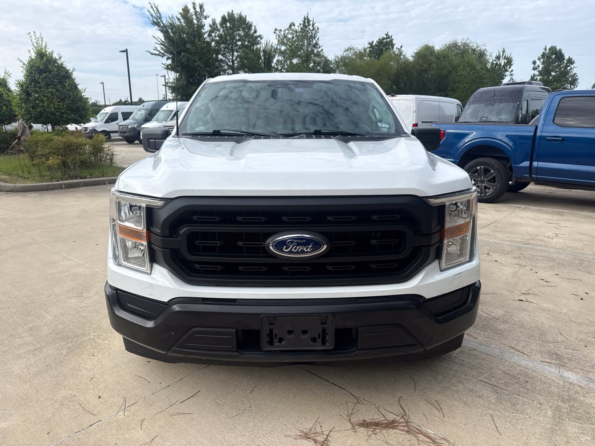 Used 2022 Ford F150 XL w/ Equipment Group 101A High RWD image 2
