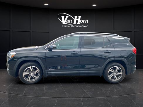 Used 2018 GMC Terrain SLT w/ Preferred Package AWD/4WD image 4