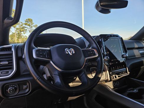 Used 2024 RAM 3500 Big Horn w/ Night Edition image 12