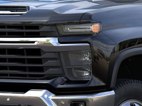 New 2026 Chevrolet Silverado 3500 LT w/ All Star Edition AWD/4WD image 10