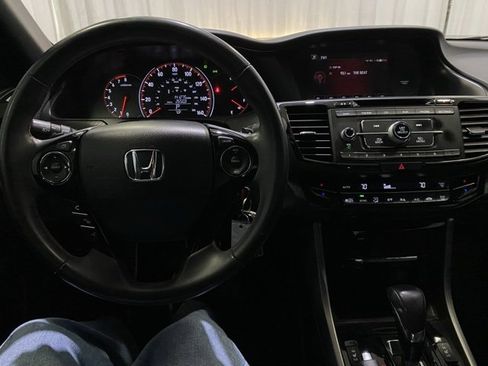 Used 2017 Honda Accord Sport Special Edition image 20