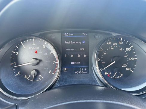 Used 2018 Nissan Rogue SL w/ Premium Package image 18