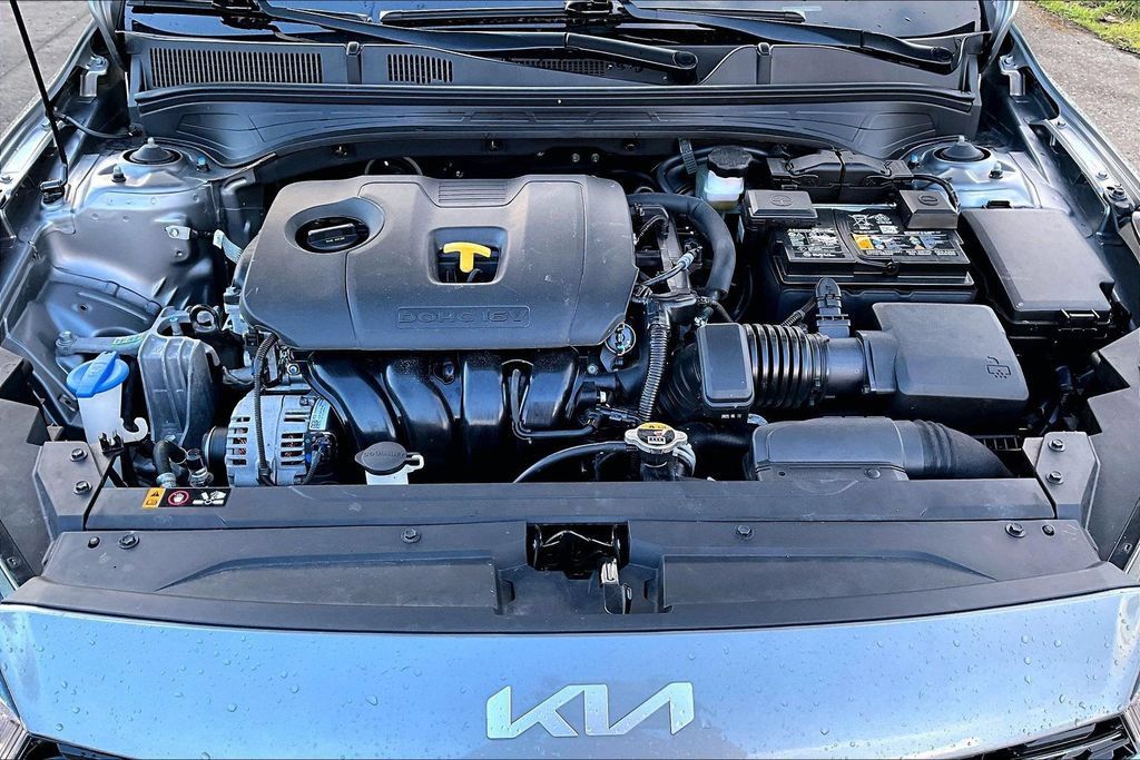 Used 2024 Kia Forte GT-Line FWD image 31