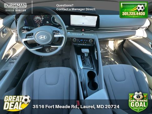 Used 2024 Hyundai Elantra SEL FWD image 17