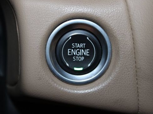 Used 2021 Chevrolet Tahoe Premier w/ Premium Package AWD/4WD image 40