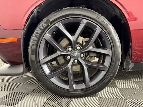 Used 2020 Dodge Challenger SXT w/ Blacktop Package RWD image 37