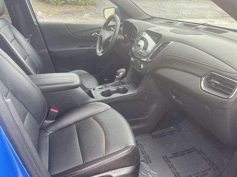 Used 2024 Chevrolet Equinox RS w/ RS Leather Package image 17
