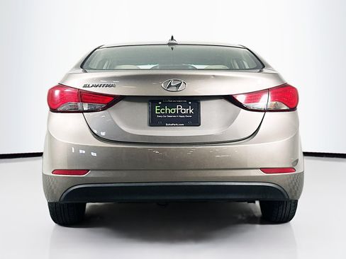 Used 2016 Hyundai Elantra SE FWD image 7