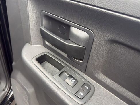 Used 2015 RAM 2500 Laramie image 16