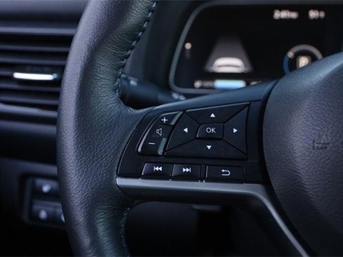 Certified 2024 Nissan Leaf SV Plus image 11