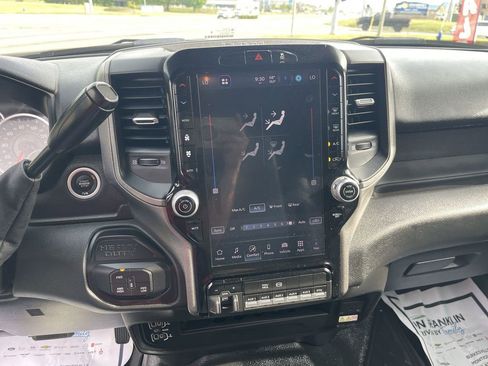 Used 2025 RAM 3500 Tradesman AWD/4WD image 16