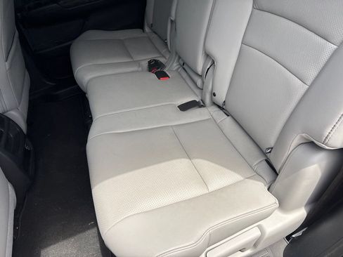 Used 2023 Honda Passport EX-L image 41