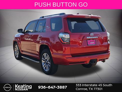 Used 2022 Toyota 4Runner TRD Sport w/ Technology Package image 5