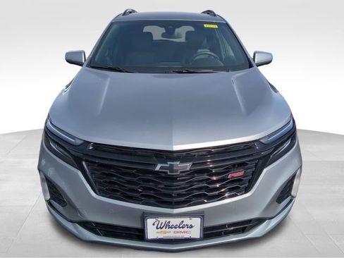 Used 2024 Chevrolet Equinox RS w/ RS Leather Package image 10