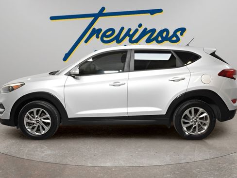 Used 2018 Hyundai Tucson SE image 11