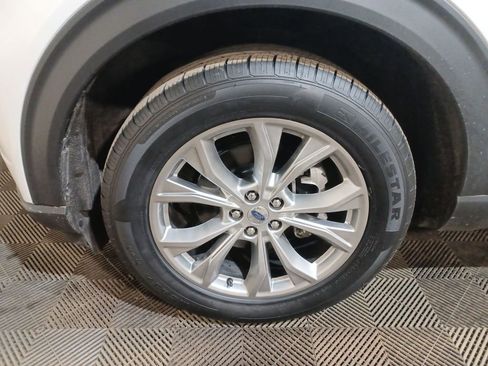 Used 2020 Ford Explorer XLT w/ Equipment Group 202A image 18