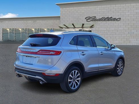 Used 2019 Lincoln MKC Reserve image 4