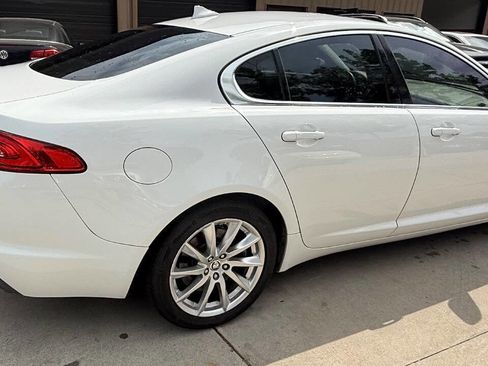 Used 2013 Jaguar XF RWD image 23