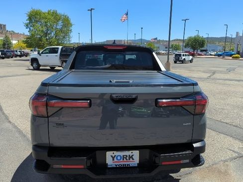 Used 2022 Hyundai Santa Cruz SEL w/ Activity Package AWD/4WD image 5