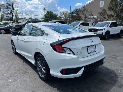 Used 2019 Honda Civic EX image 4