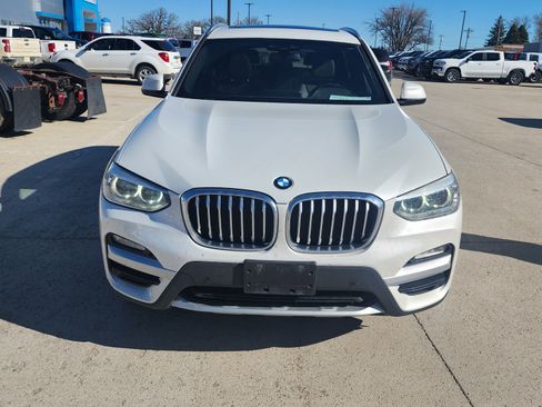 Used 2018 BMW X3 xDrive30i w/ Premium Package image 2