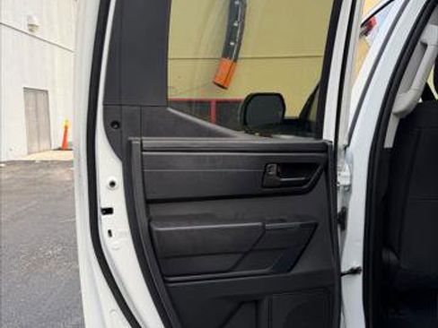 Used 2022 Toyota Tundra SR w/ SR Tow Package image 19