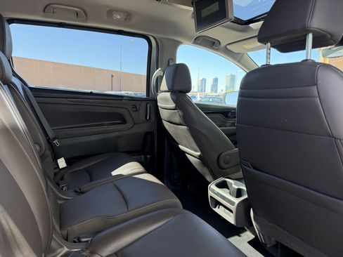 Used 2024 Honda Odyssey Touring image 40
