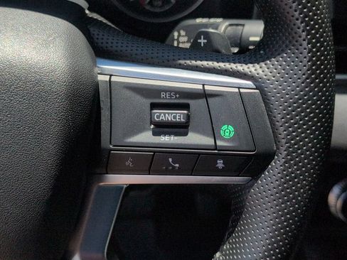 Used 2024 Mitsubishi Outlander SE FWD image 28