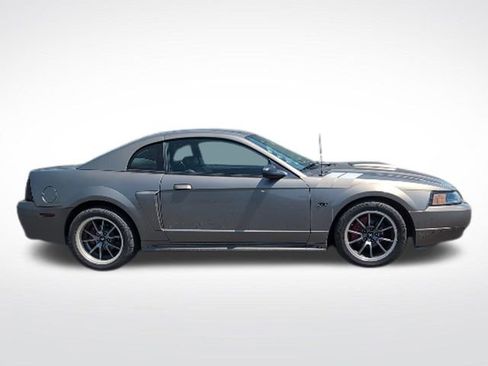 Used 2001 Ford Mustang GT RWD image 4