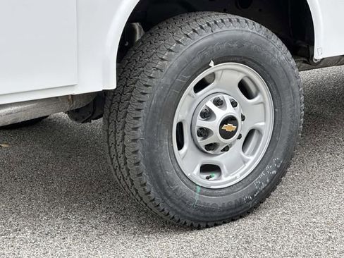 New 2025 Chevrolet Silverado 2500 W/T w/ WT/CX Safety Package image 34