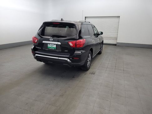 Used 2020 Nissan Pathfinder S AWD/4WD image 9