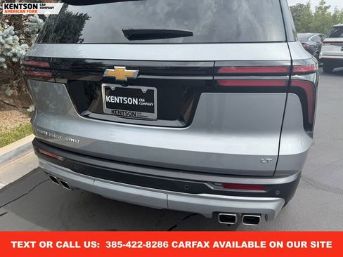 Used 2024 Chevrolet Traverse LT image 40