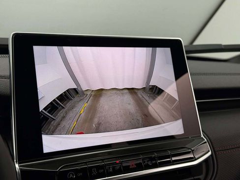 New 2026 Jeep Compass Trailhawk image 32