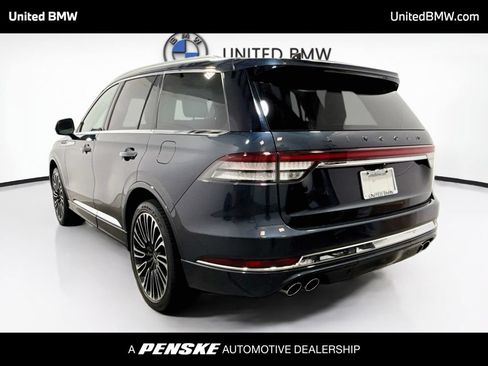 Used 2021 Lincoln Aviator Black Label w/ Class IV Trailer Tow Package AWD/4WD image 7
