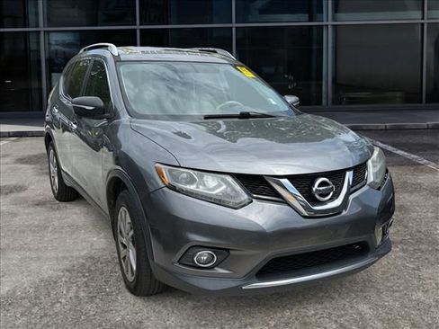 Used 2015 Nissan Rogue SL w/ SL Premium Package FWD image 2