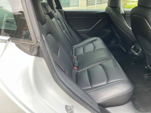 Used 2023 Tesla Model 3 Standard Range RWD image 14