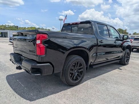 Used 2024 Chevrolet Silverado 1500 High Country w/ Midnight Edition AWD/4WD image 7