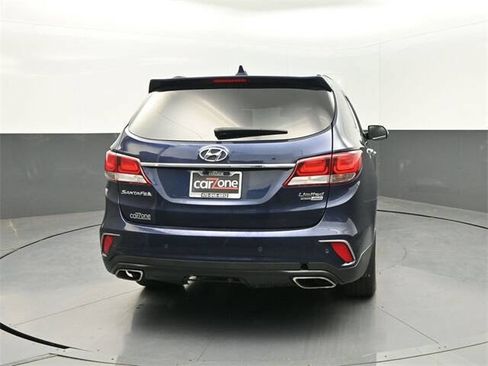 Used 2018 Hyundai Santa Fe Limited image 24