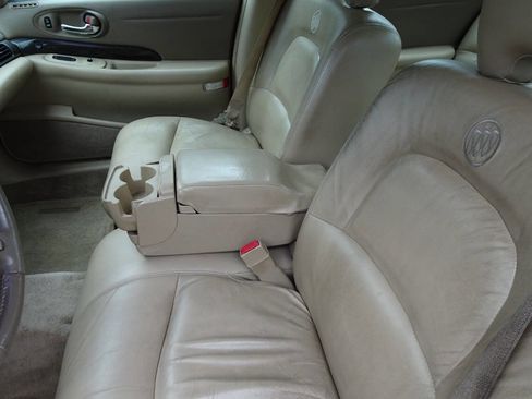 Used 2005 Buick Le Sabre Limited w/ Celebration Edition Package FWD image 16