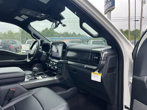 New 2025 Ford F150 Lariat w/ Equipment Group 501A Mid image 12