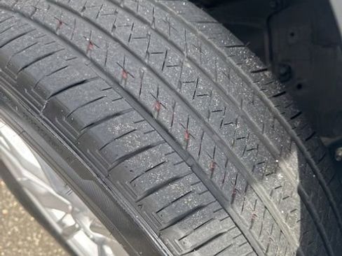 Used 2023 Honda CR-V EX image 12