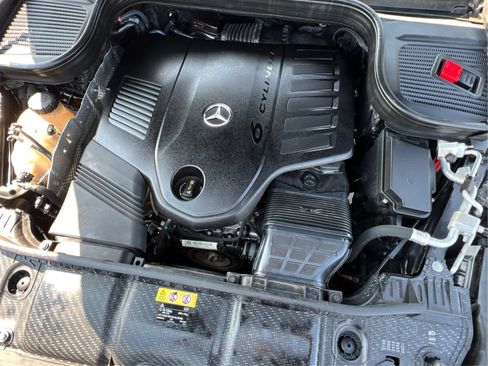 Used 2020 Mercedes-Benz GLS 450 4MATIC image 29