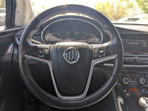 Used 2022 Buick Encore Preferred w/ Safety Package AWD/4WD image 19