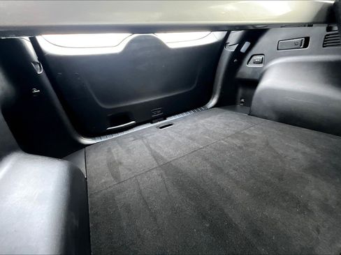 Used 2025 Hyundai Tucson SE image 17