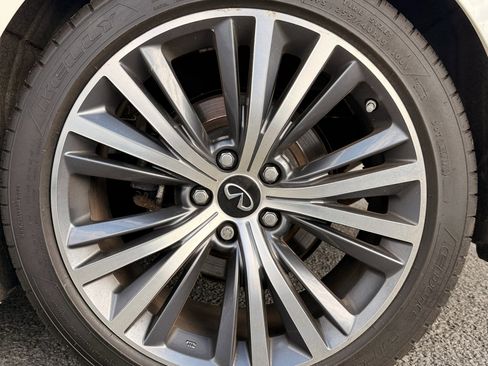 Used 2020 INFINITI Q60 3.0t Luxe w/ Cargo Package image 9