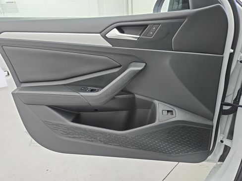 Certified 2025 Volkswagen Jetta Sport image 26